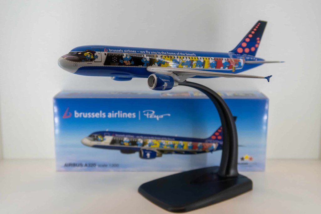 Model Airbus A320 Aerosmurf 1/200